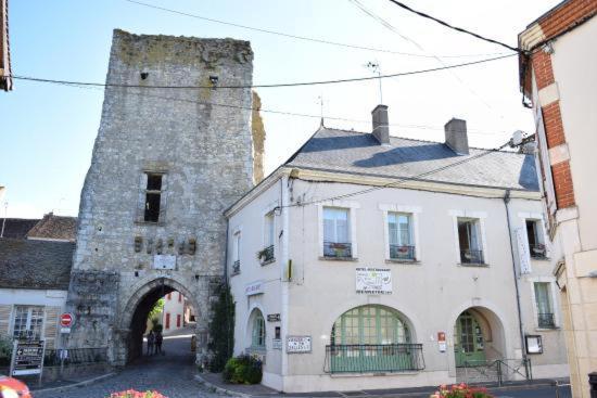 Auberge De La Tour Mennetou-sur-Cher Εξωτερικό φωτογραφία